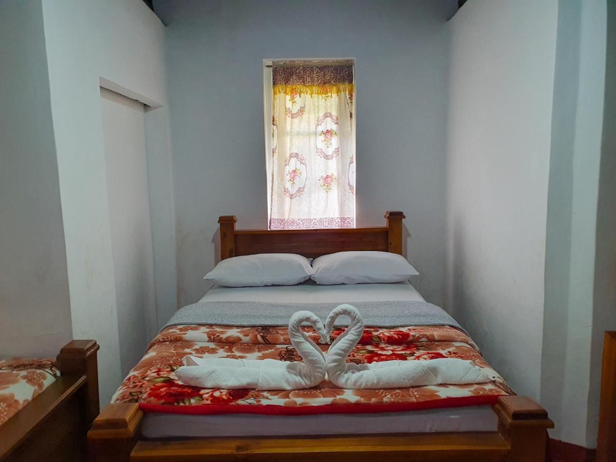 Hotel Ruchi House Nuwara Eliya Exterior foto