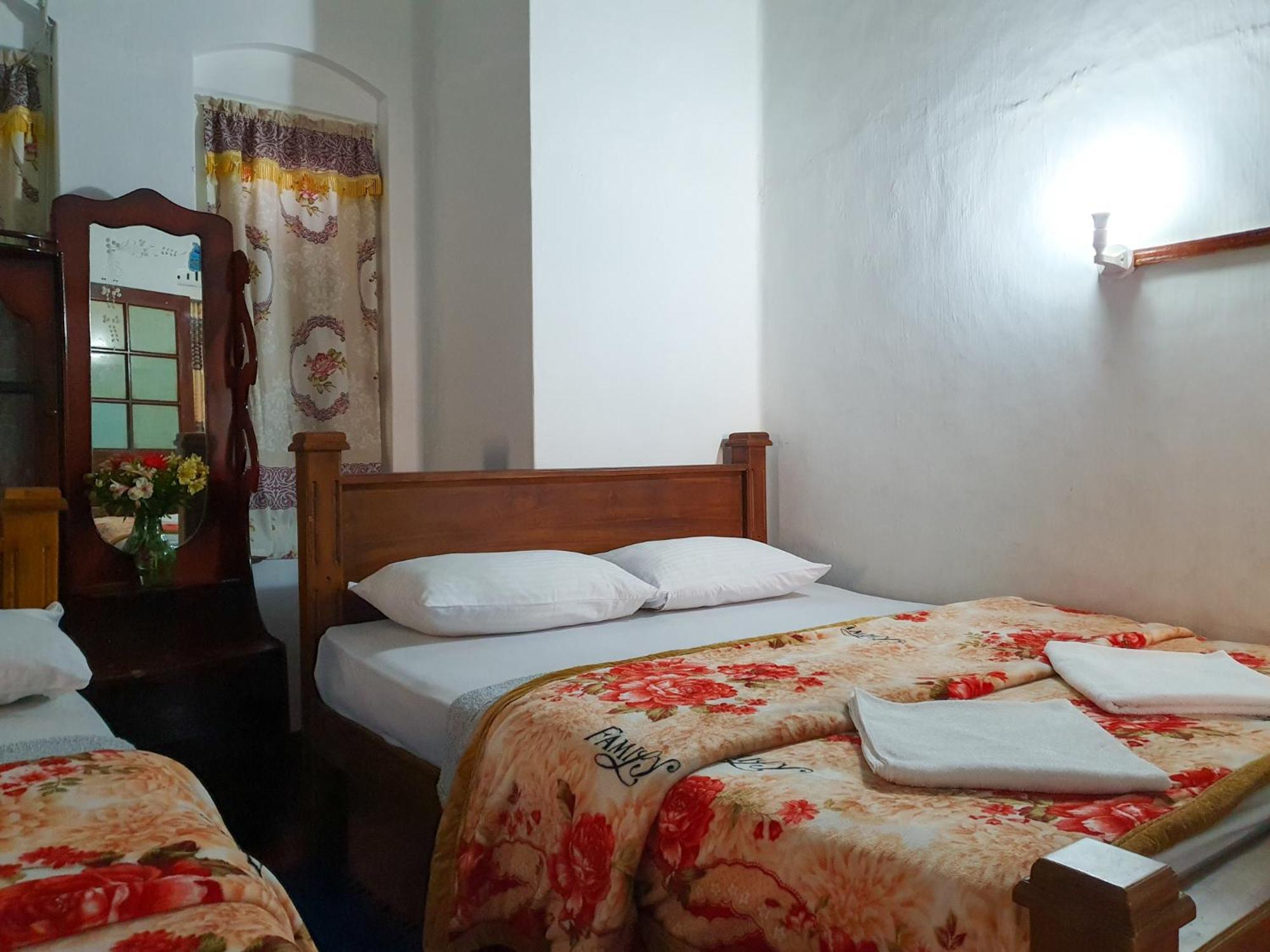 Hotel Ruchi House Nuwara Eliya Exterior foto