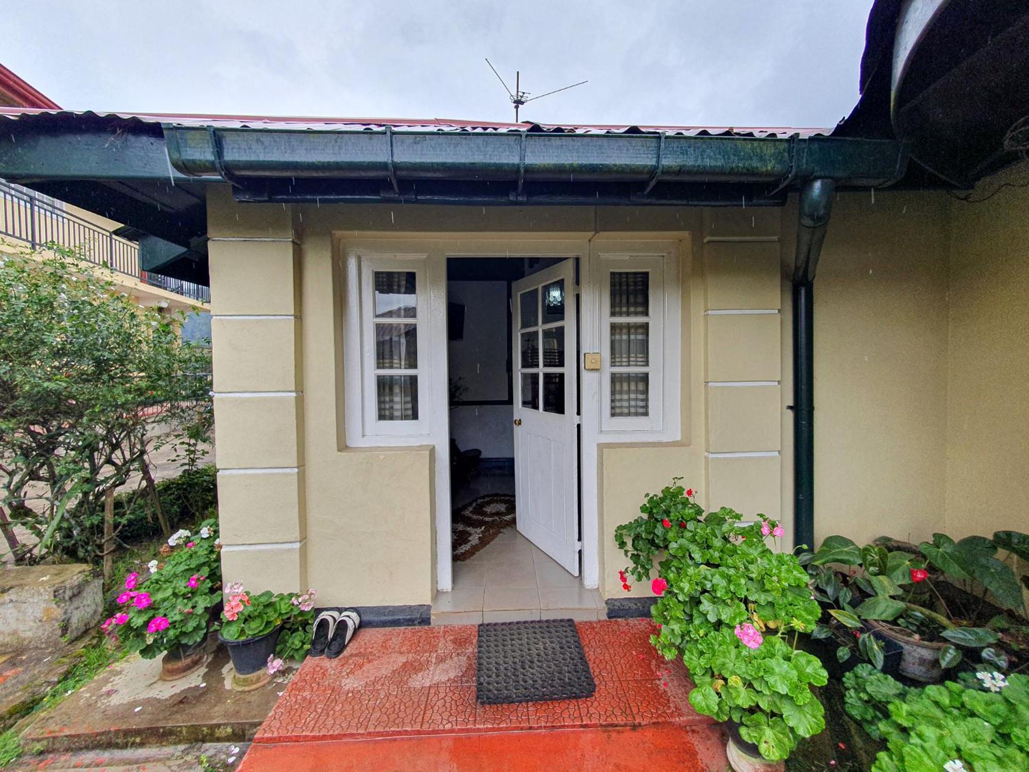 Hotel Ruchi House Nuwara Eliya Exterior foto